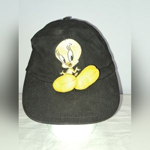 Vintage 94 tweety embroidered / 3d snap back